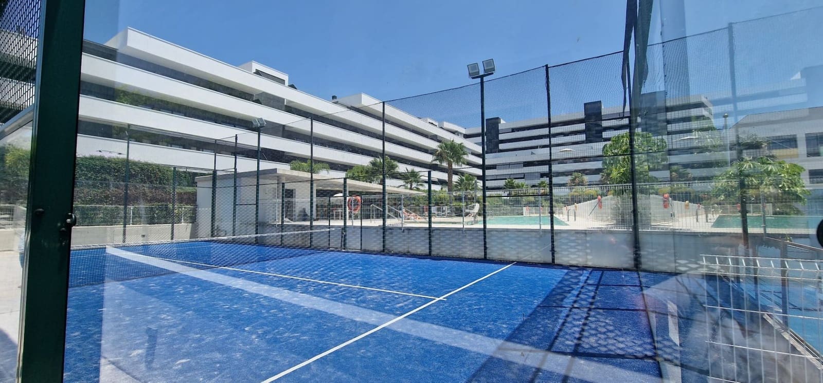 2 slaapkamer Penthouse te koop in Estepona met zwembad garage - € 590.000 (Ref: 9150635)