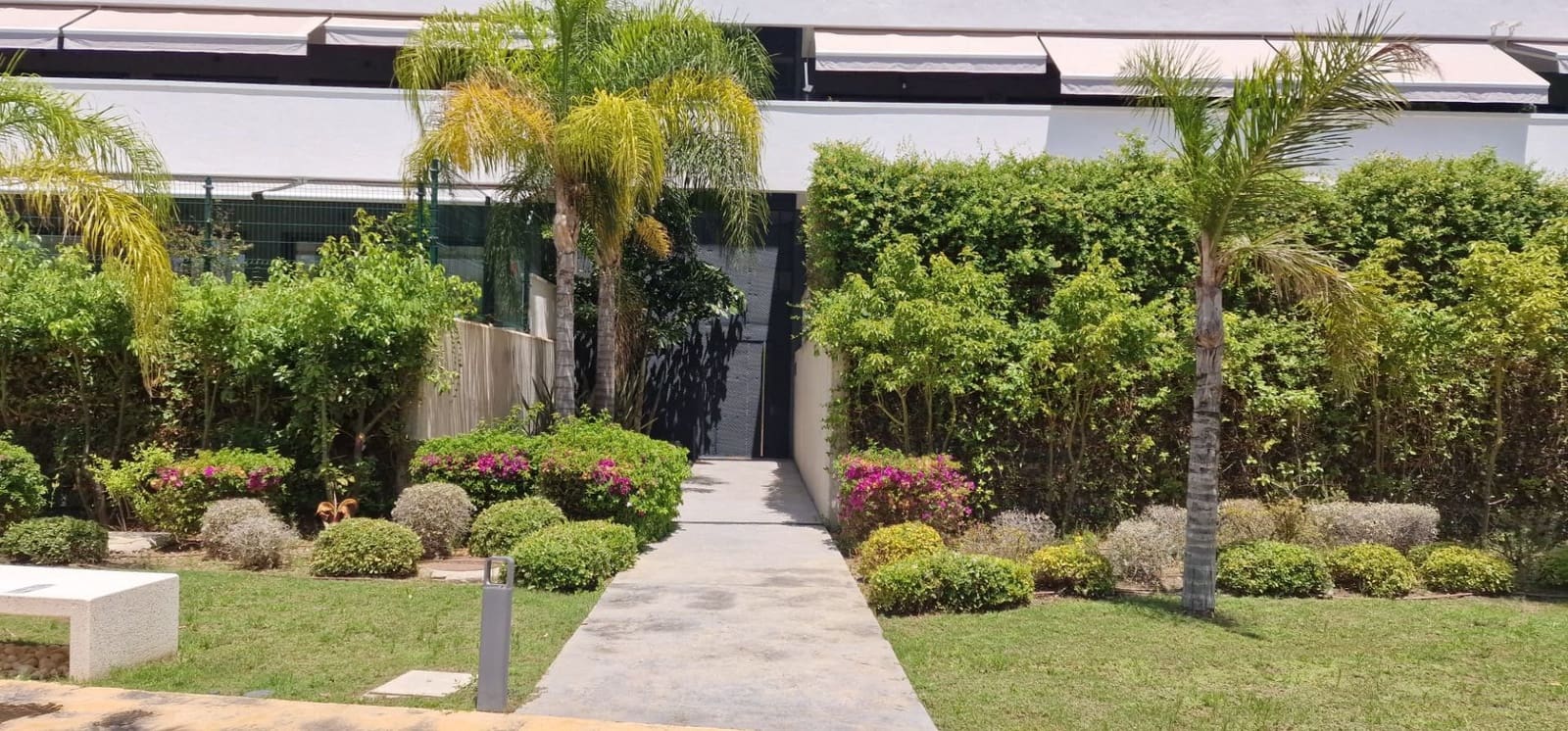 2 slaapkamer Penthouse te koop in Estepona met zwembad garage - € 590.000 (Ref: 9150635)