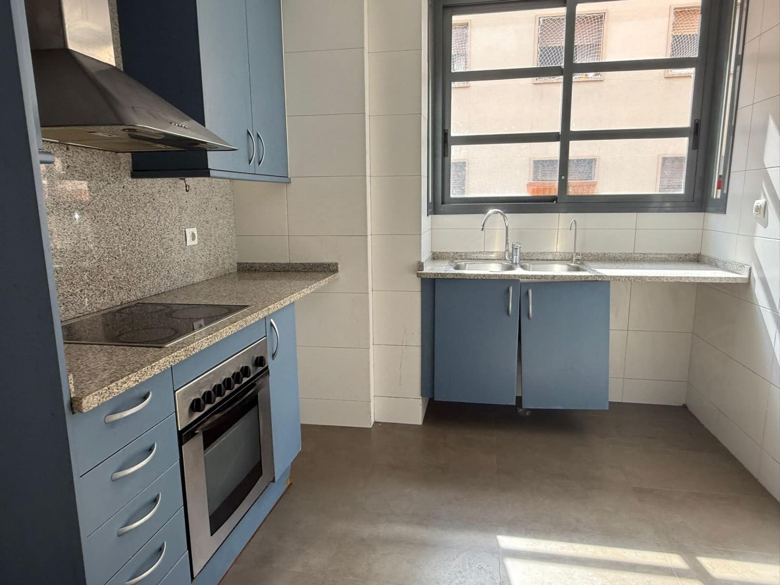 3 soveværelse Lejlighed til salg i Barcelona by - € 359.000 (Ref: 9231940)