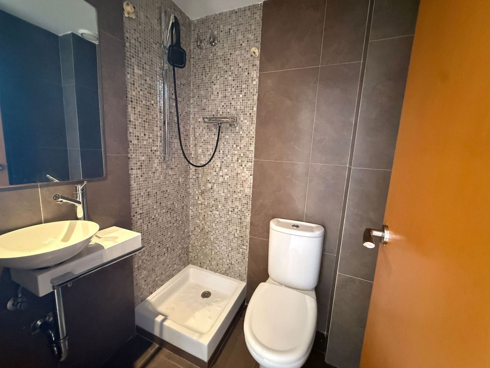 3 soveværelse Lejlighed til salg i Barcelona by - € 359.000 (Ref: 9231940)