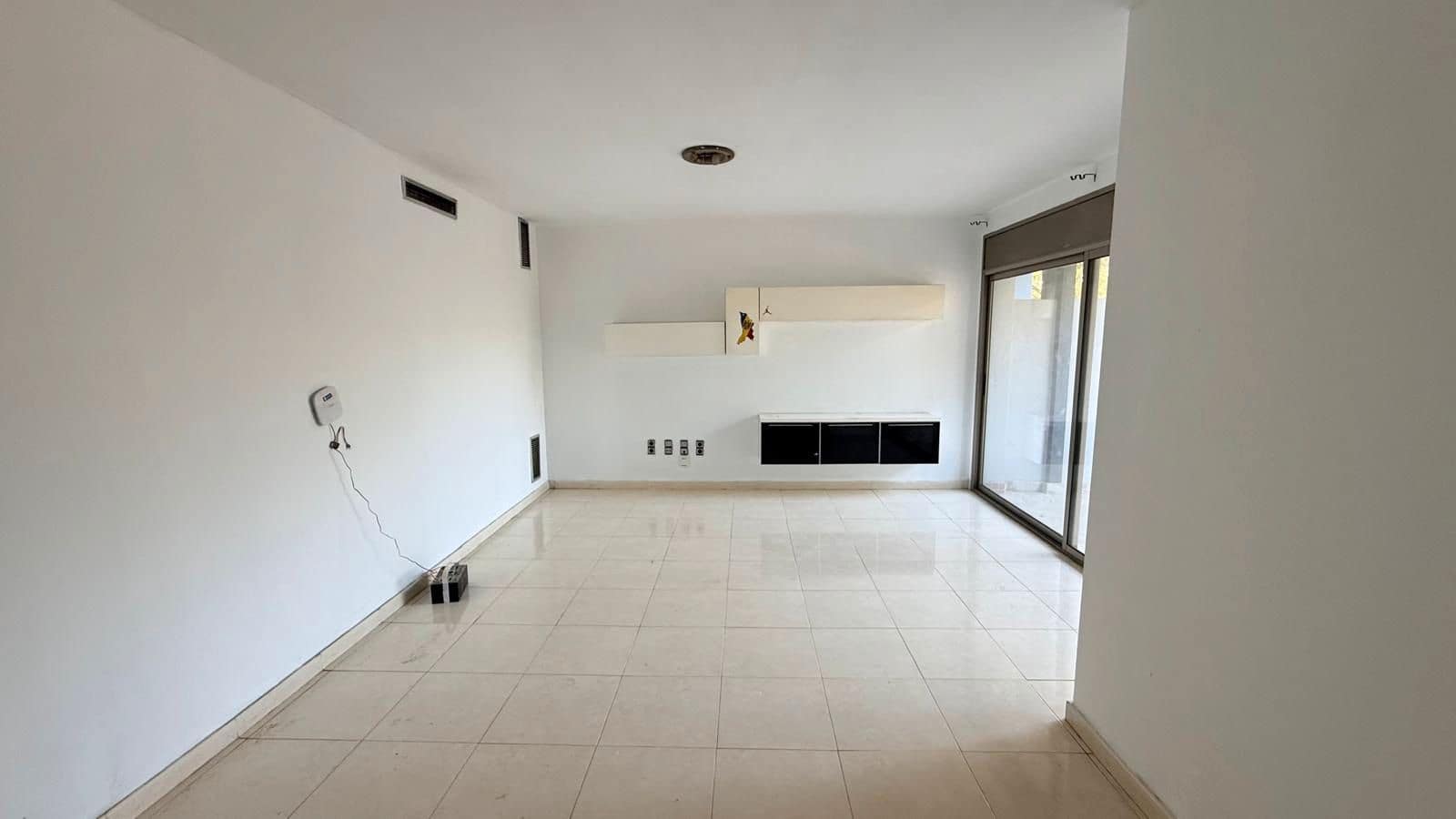 3 sovrum Lägenhet till salu i Llanca med garage - 227 200 € (Ref: 9635081)