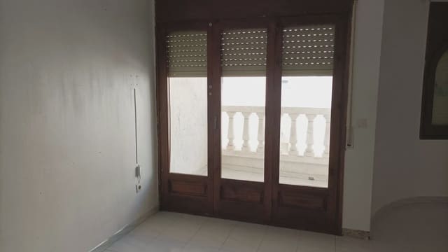 3 sovrum Hus till salu i Empuriabrava, Castelló d'Empúries med garage - 269 000 € (Ref: 9743100)