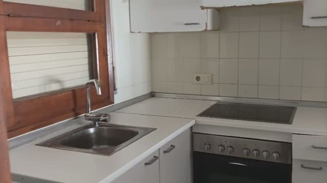 3 sovrum Hus till salu i Empuriabrava, Castelló d'Empúries med garage - 269 000 € (Ref: 9743100)