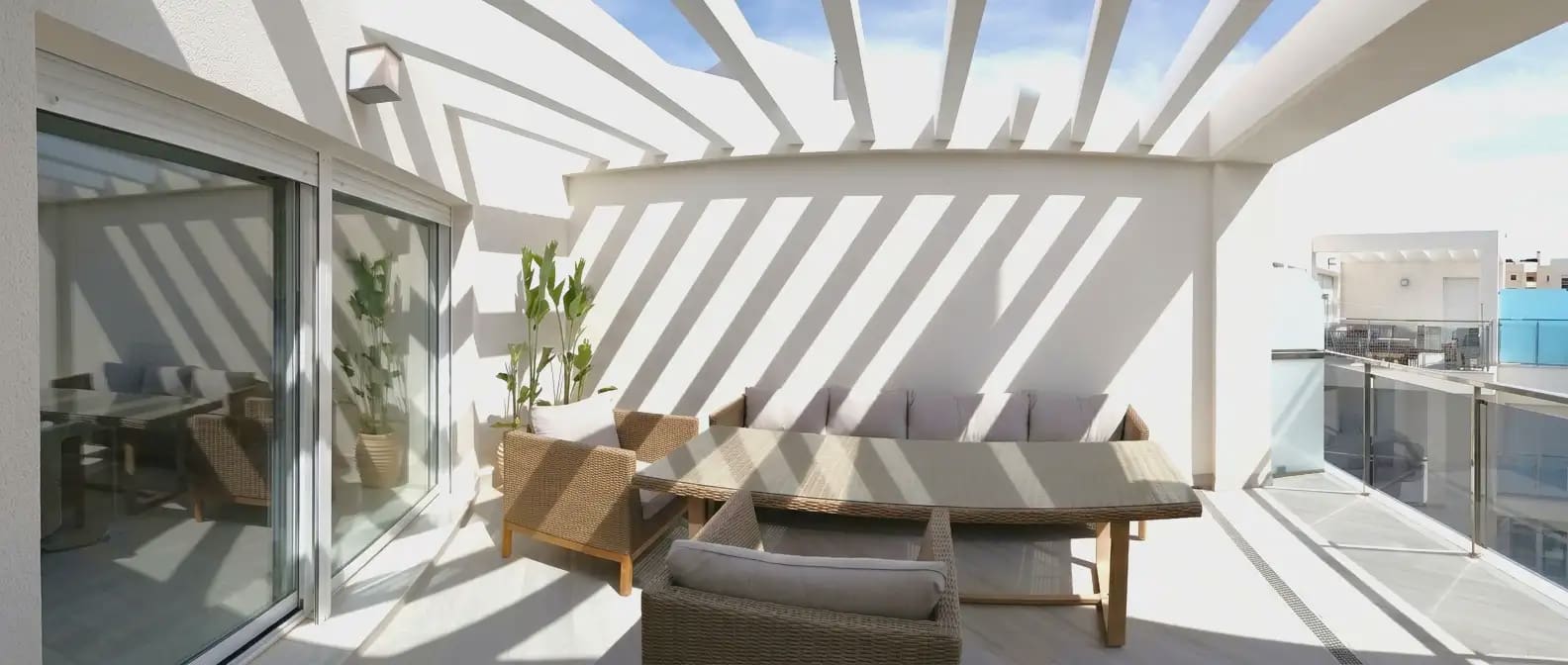 2 bedroom Penthouse for sale in Cuevas del Almanzora with pool garage - € 315,000 (Ref: 9932343)