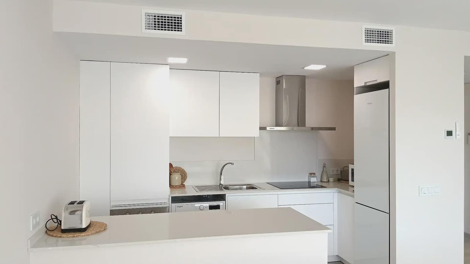 2 bedroom Penthouse for sale in Cuevas del Almanzora with pool garage - € 315,000 (Ref: 9932343)
