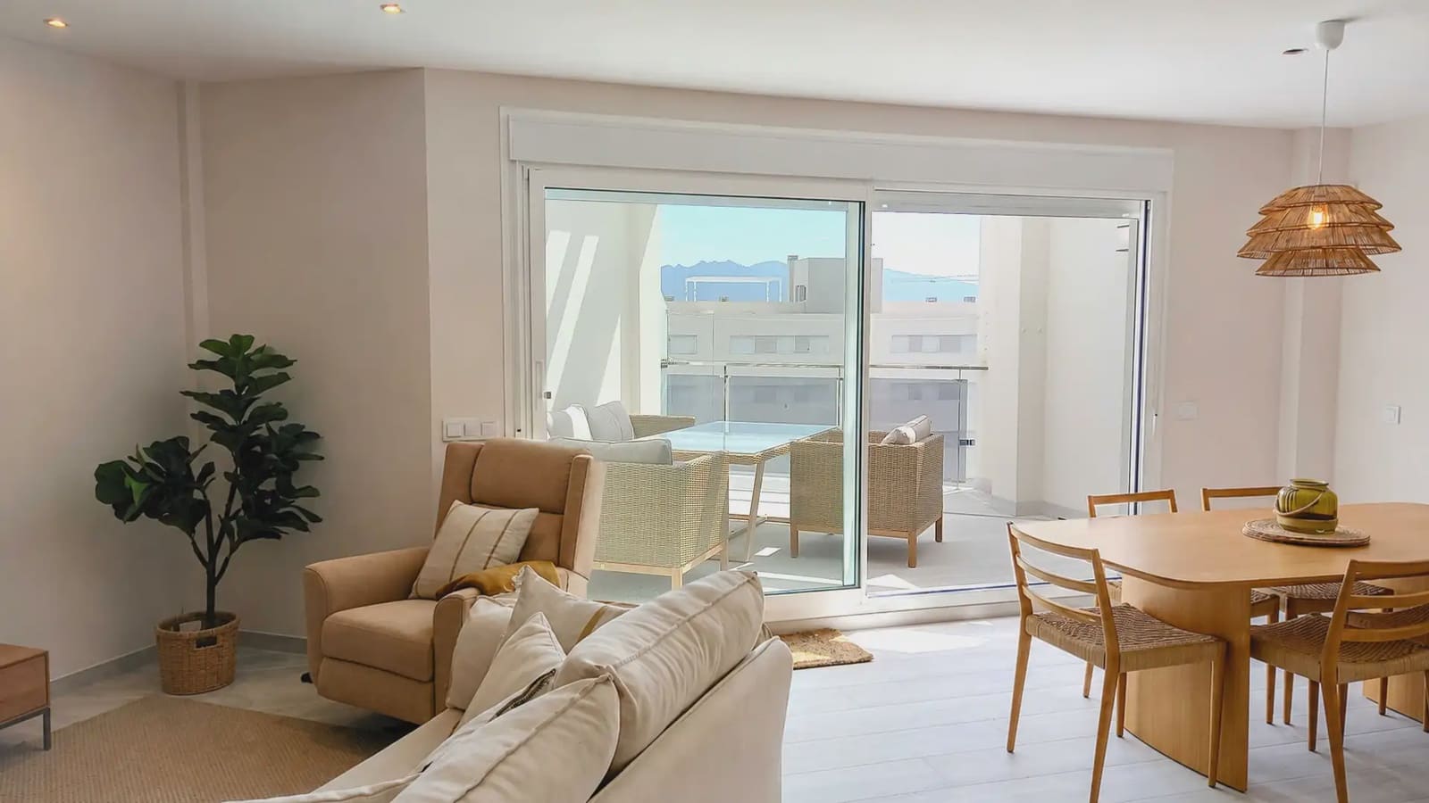 2 bedroom Penthouse for sale in Cuevas del Almanzora with pool garage - € 315,000 (Ref: 9932343)