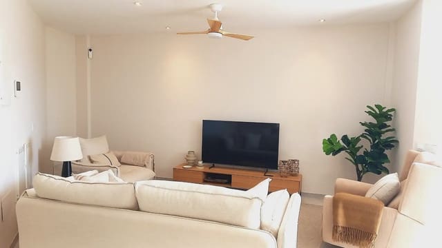 2 soverom Penthouse til salgs i Cuevas del Almanzora med svømmebasseng garasje - € 315 000 (Ref: 9932343)