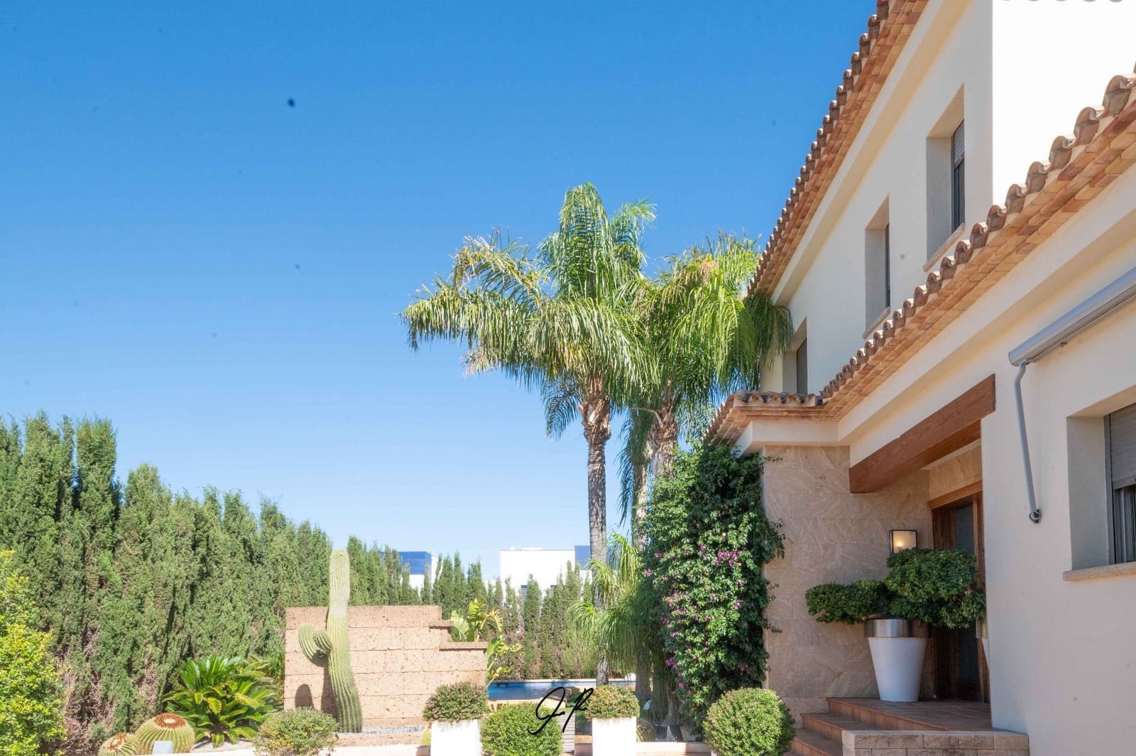 6 soverom Villa til salgs i Denia med svømmebasseng garasje - € 1 400 000 (Ref: 8787642)