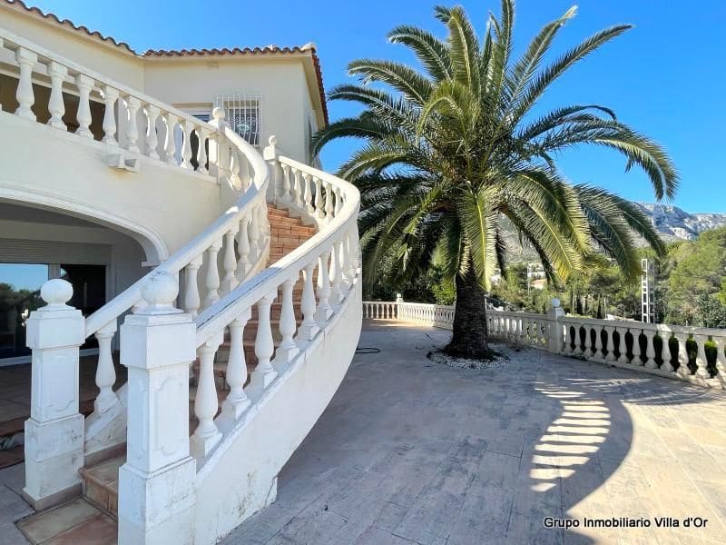 4 camera da letto Villa in vendita in Denia con piscina - 600.000 € (Rif: 8787666)