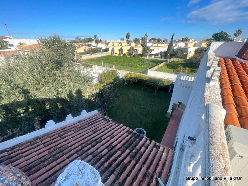 6 sovrum Villa till salu i Denia med pool - 598 000 € (Ref: 8787669)