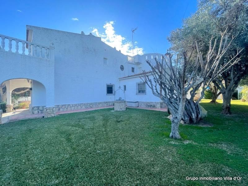 6 sovrum Villa till salu i Denia med pool - 598 000 € (Ref: 8787669)