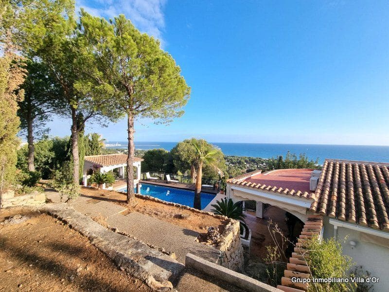 7 soveværelse Villa til salg i Denia med swimmingpool - € 1.700.000 (Ref: 8787670)