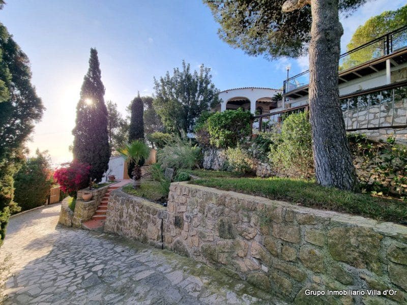 7 soveværelse Villa til salg i Denia med swimmingpool - € 1.700.000 (Ref: 8787670)