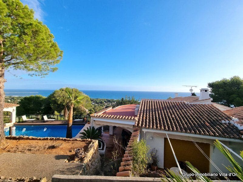 7 soveværelse Villa til salg i Denia med swimmingpool - € 1.500.000 (Ref: 8787670)