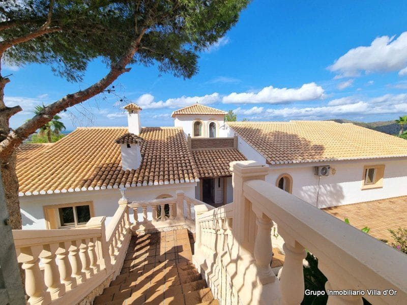 9 bedroom Villa for sale in Pedreguer - € 965,000 (Ref: 8787674)