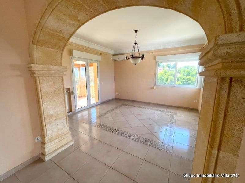 9 bedroom Villa for sale in Pedreguer - € 965,000 (Ref: 8787674)