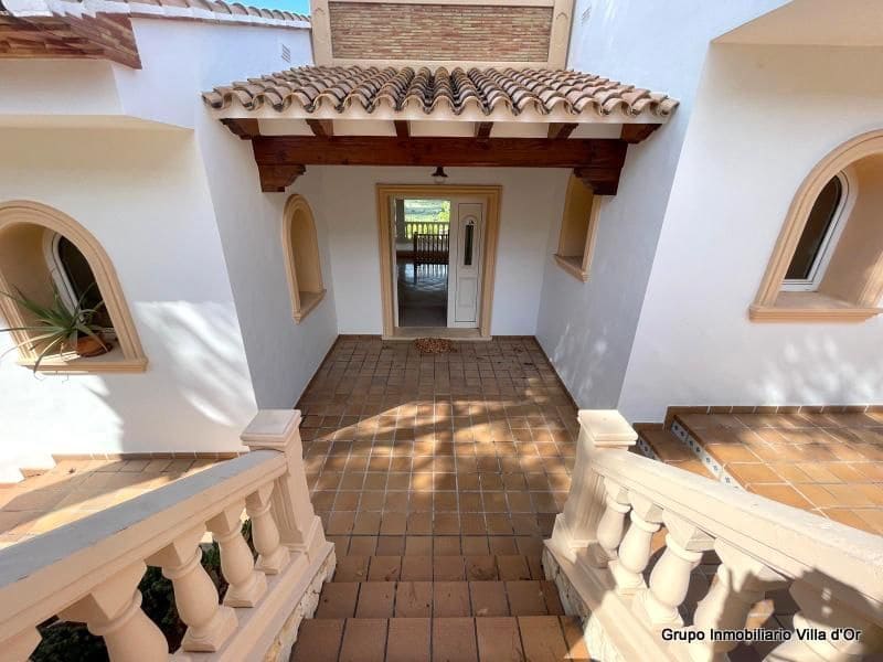 9 bedroom Villa for sale in Pedreguer - € 965,000 (Ref: 8787674)