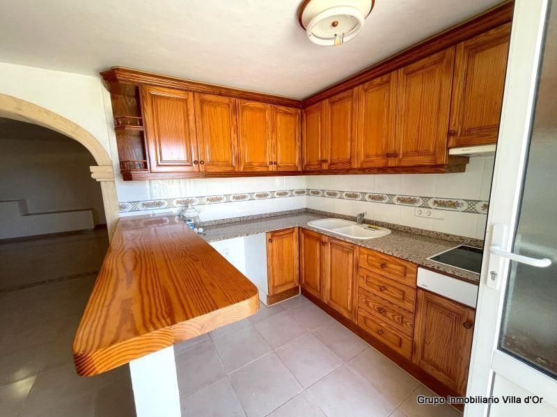 9 bedroom Villa for sale in Pedreguer - € 965,000 (Ref: 8787674)