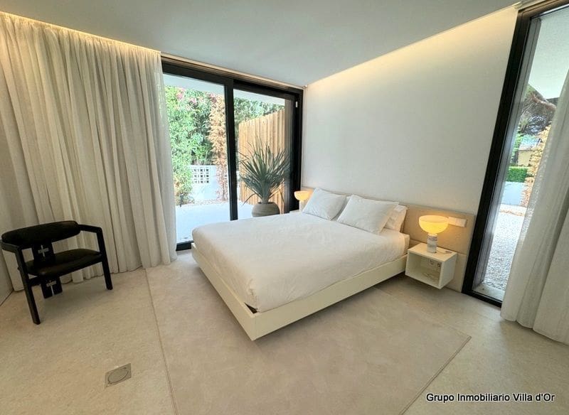 4 Zimmer Villa zu verkaufen in Denia mit Pool - 1.890.000 € (Ref: 8787684)