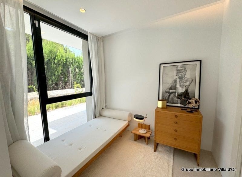 4 Zimmer Villa zu verkaufen in Denia mit Pool - 1.890.000 € (Ref: 8787684)