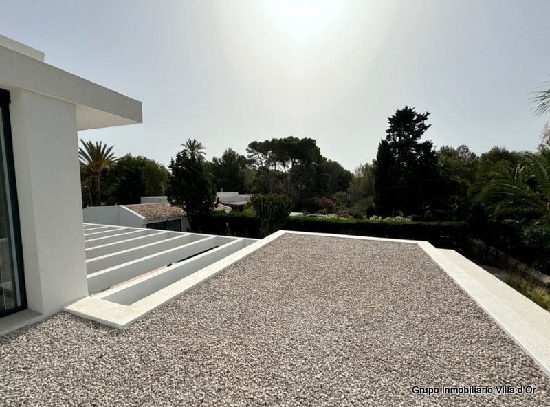 4 Zimmer Villa zu verkaufen in Denia mit Pool - 1.890.000 € (Ref: 8787684)