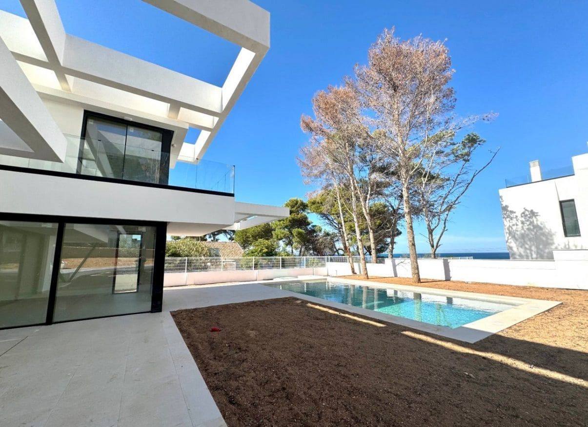 4 sypialnia Willa na sprzedaż w Denia z basenem - 2 400 000 € (Ref: 8787686)