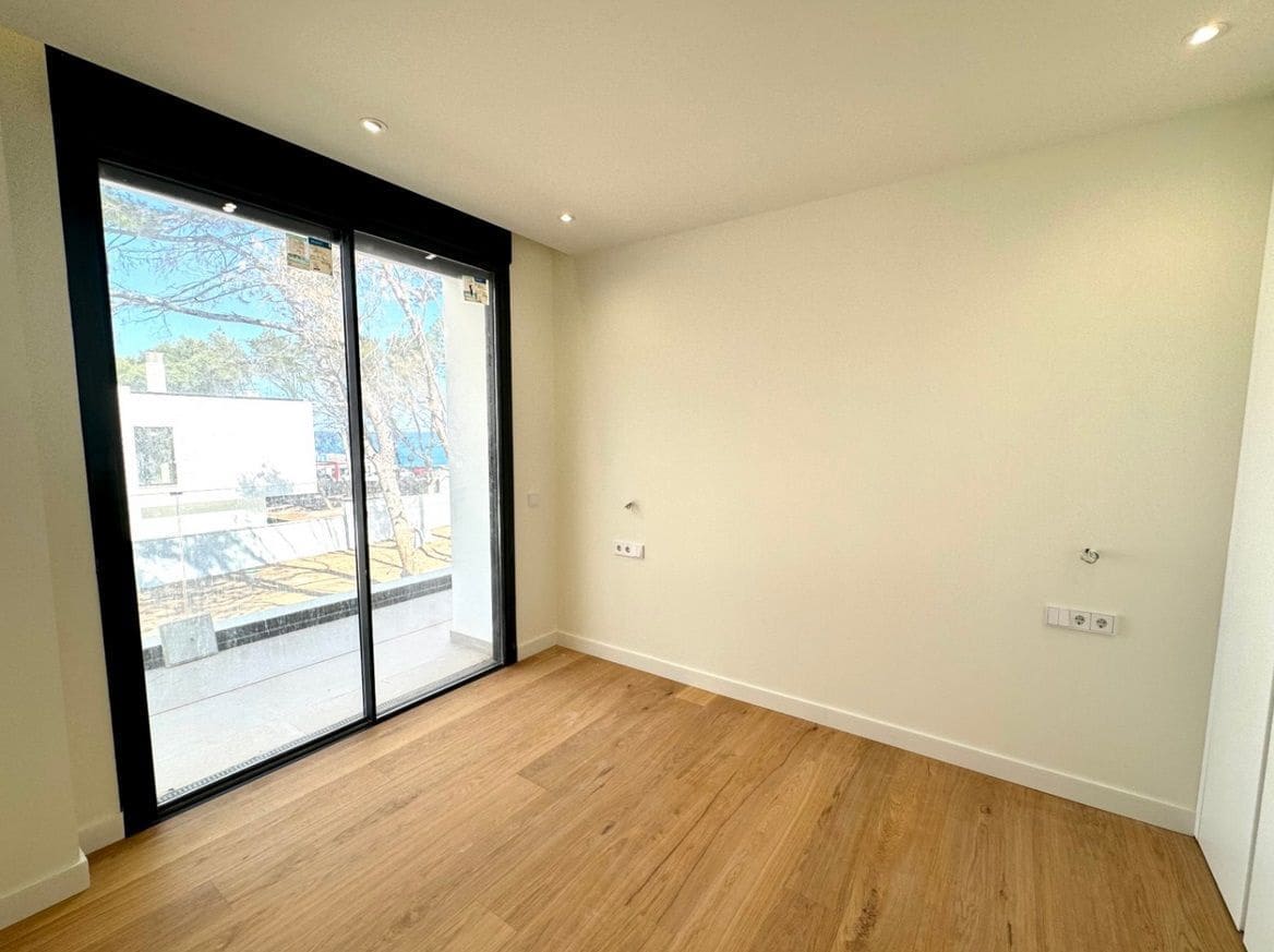 4 sypialnia Willa na sprzedaż w Denia z basenem - 2 400 000 € (Ref: 8787686)