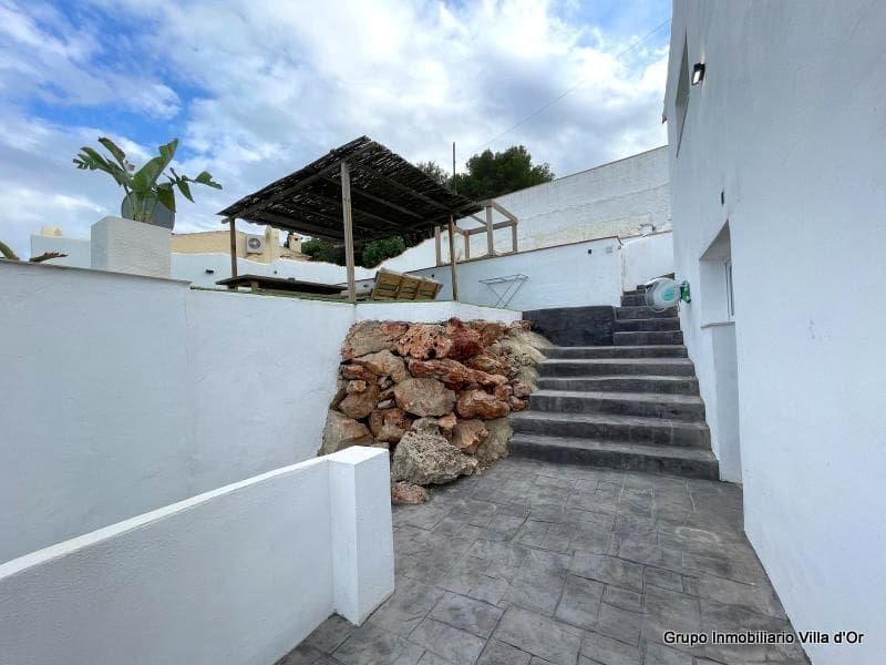 4 quarto Moradia para venda em Denia com piscina - 480 000 € (Ref: 8787688)