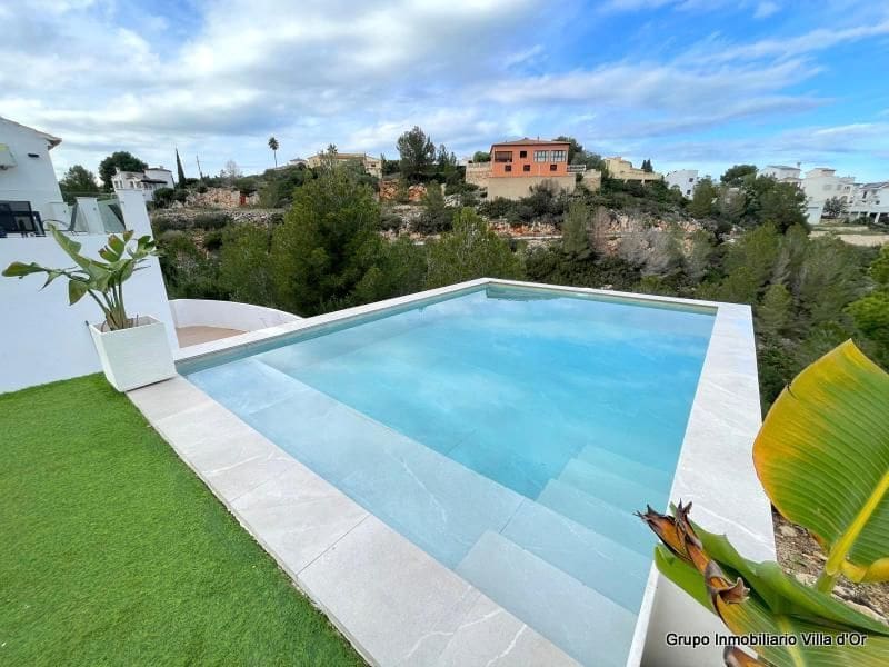 4 quarto Moradia para venda em Denia com piscina - 480 000 € (Ref: 8787688)