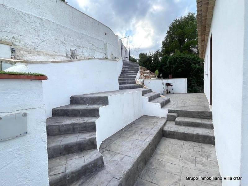 4 quarto Moradia para venda em Denia com piscina - 480 000 € (Ref: 8787688)