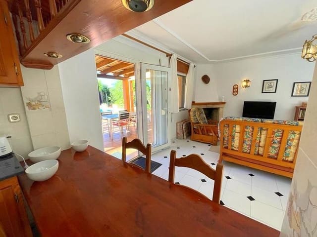 7 Zimmer Villa zu verkaufen in El Montgó, Dénia mit Pool - 530.000 € (Ref: 8787705)