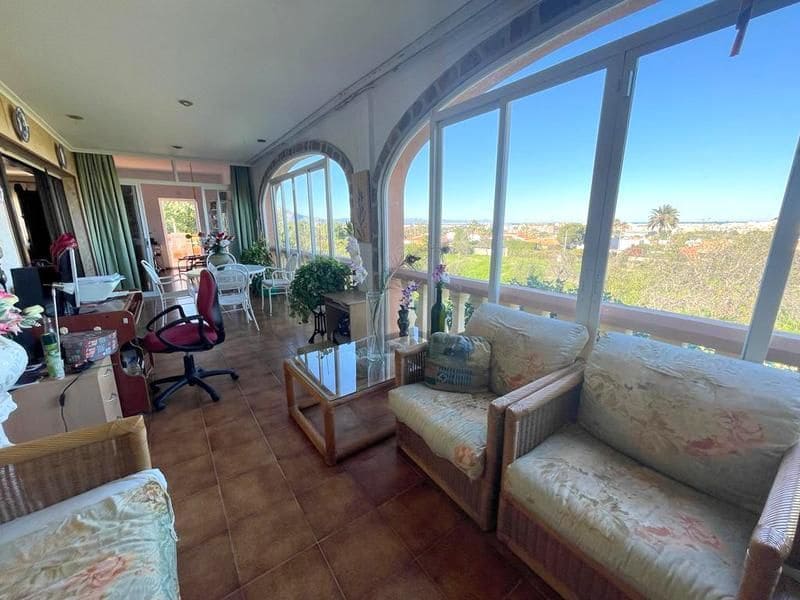 7 Zimmer Villa zu verkaufen in Denia mit Pool - 530.000 € (Ref: 8787705)