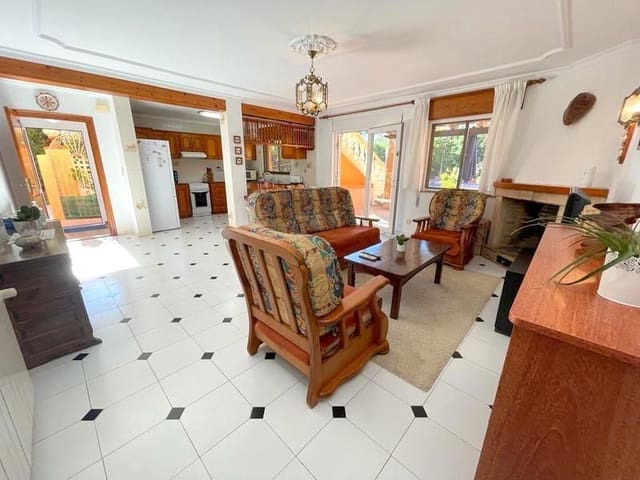 7 Zimmer Villa zu verkaufen in El Montgó, Dénia mit Pool - 530.000 € (Ref: 8787705)