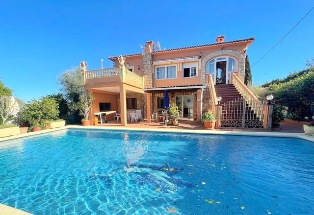 7 Zimmer Villa zu verkaufen in El Montgó, Dénia mit Pool - 530.000 € (Ref: 8787705)