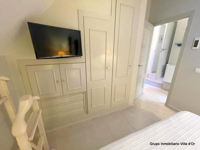 3 makuuhuone Kattohuoneisto myytävänä paikassa Denia mukana uima-altaan - 470 000 € (Ref: 8787719)