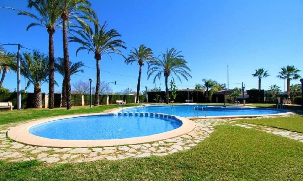 3 makuuhuone Kattohuoneisto myytävänä paikassa Denia mukana uima-altaan - 470 000 € (Ref: 8787719)