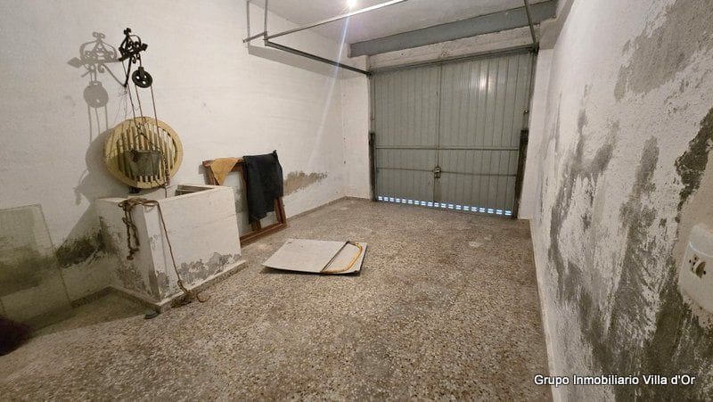 6 bedroom Townhouse for sale in Benissa - € 265,000 (Ref: 8977552)