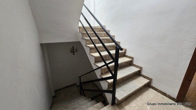 6 bedroom Townhouse for sale in Benissa - € 265,000 (Ref: 8977552)