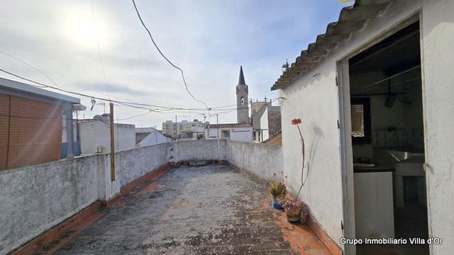 6 makuuhuone Omakotitalo myytävänä paikassa Benissa - 265 000 € (Ref: 8977552)