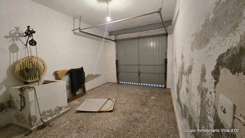 6 bedroom Townhouse for sale in Benissa - € 265,000 (Ref: 8977552)