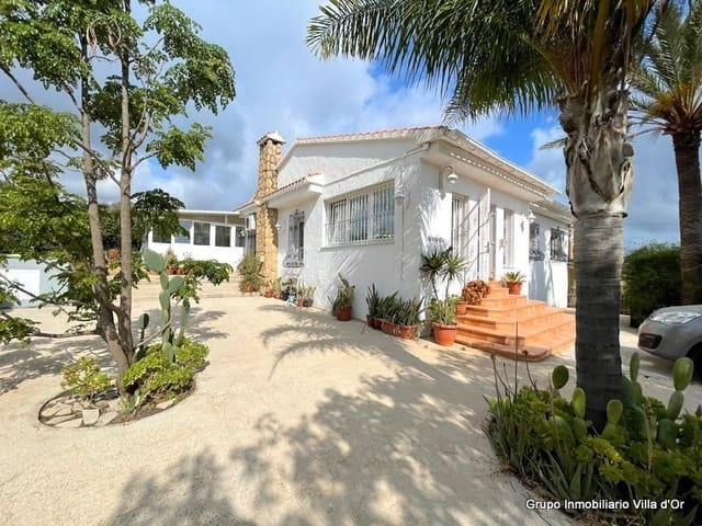 4 sypialnia Willa na sprzedaż w La Pedrera - Vessanes, Dénia z basenem garażem - 575 000 € (Ref: 9004171)