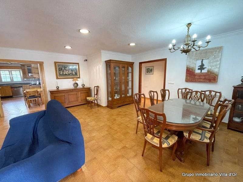 4 soveværelse Villa til salg i Denia med swimmingpool garage - € 575.000 (Ref: 9004171)