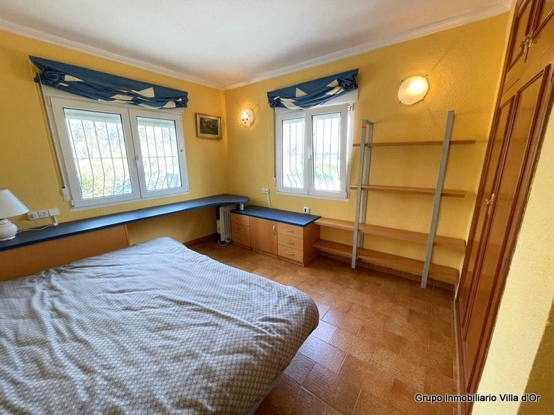 4 soveværelse Villa til salg i Denia med swimmingpool garage - € 575.000 (Ref: 9004171)