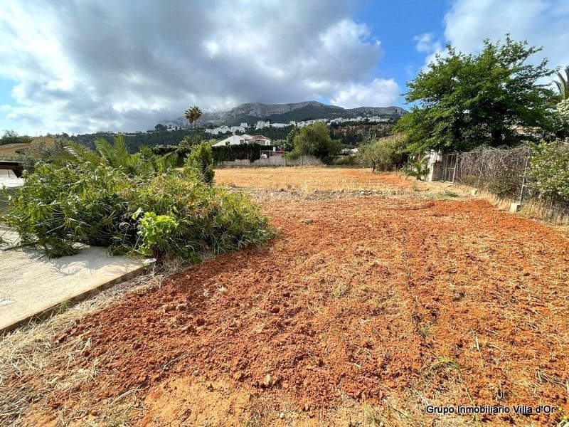 4 soveværelse Villa til salg i Denia med swimmingpool garage - € 575.000 (Ref: 9004171)