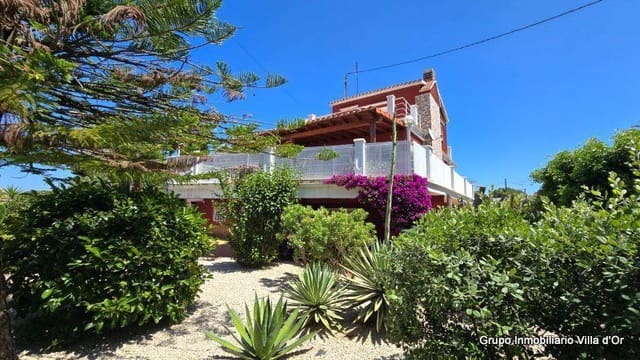 7 bedroom Villa for sale in Las Rotas / Les Rotes, Dénia with pool - € 1,395,000 (Ref: 9029201)