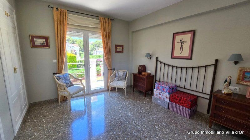 7 bedroom Villa for sale in Denia with pool - € 1,395,000 (Ref: 9029201)