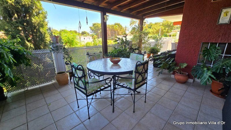 7 bedroom Villa for sale in Denia with pool - € 1,395,000 (Ref: 9029201)