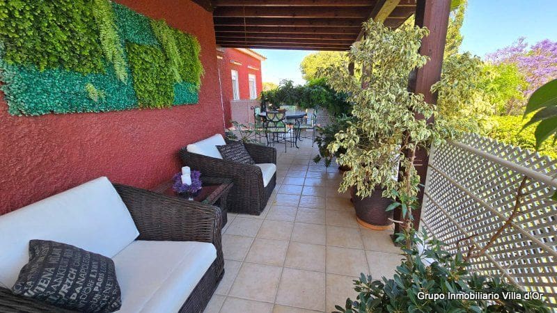 7 bedroom Villa for sale in Denia with pool - € 1,395,000 (Ref: 9029201)