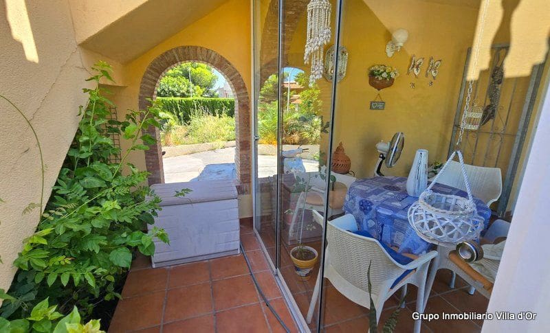 2 sypialnia Dom blizniak na sprzedaż w Denia z basenem - 350 000 € (Ref: 9131668)