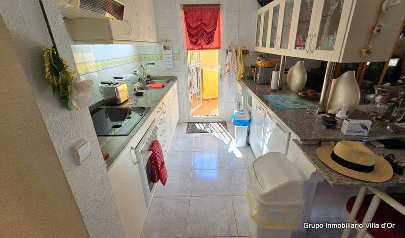 2 soveværelse Semi-Rækkehus til salg i Denia med swimmingpool - € 320.000 (Ref: 9131668)